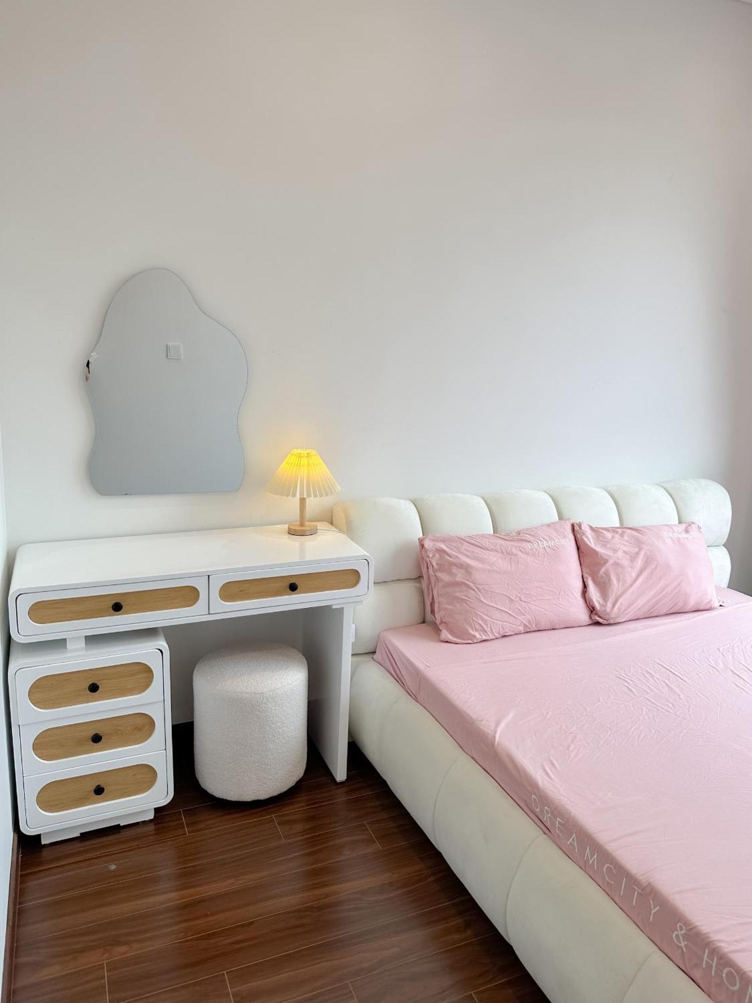 Bunnys Homes - Service Apartment Hanoi Bagian luar foto