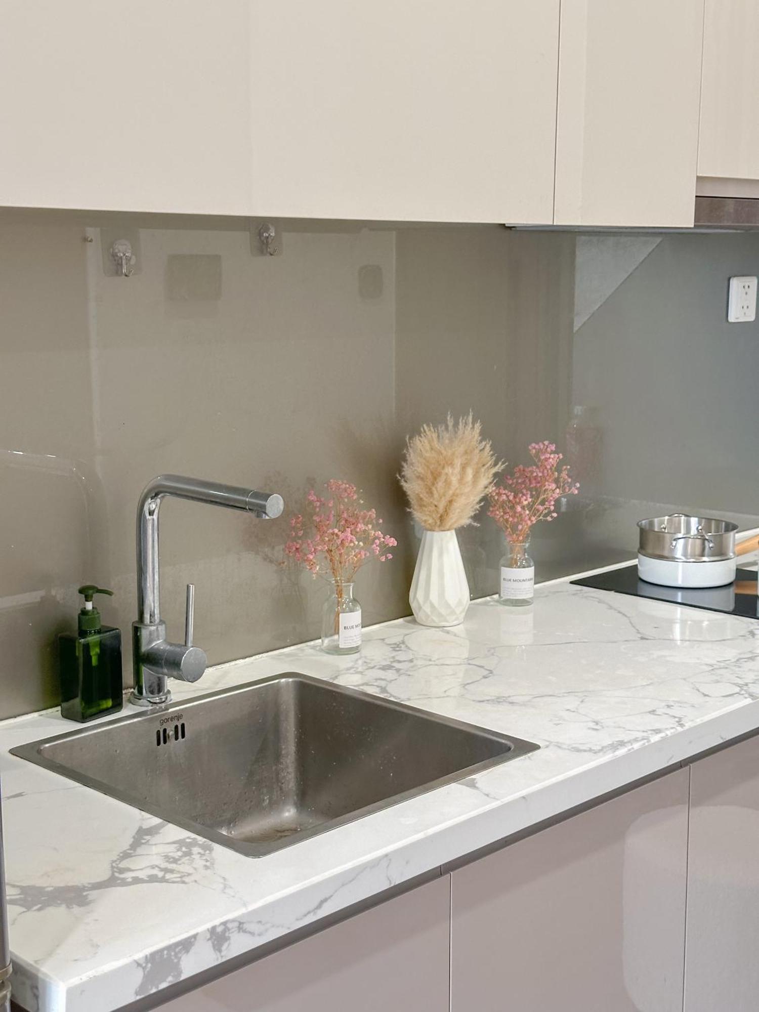 Bunnys Homes - Service Apartment Hanoi Bagian luar foto